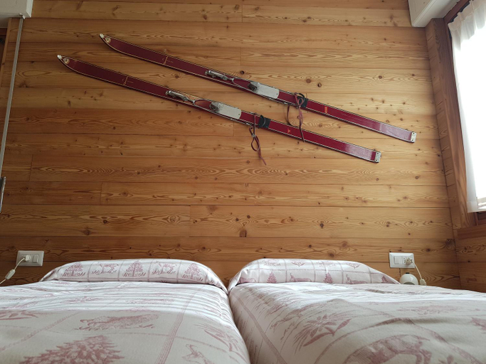 Bedroom 2, Albergo Soldanella, Sondrio