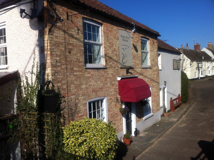 Exterior & Views 2, Bridge Hotel Brandon, Norfolk