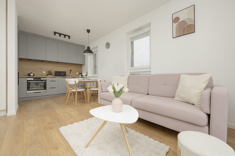 Others 5, Apartment With Desk in Gdansk by Renters, Gdańsk City