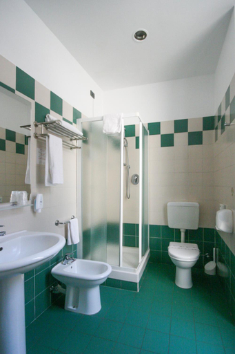 Bathroom 4, Hotel Dock Milano, Torino
