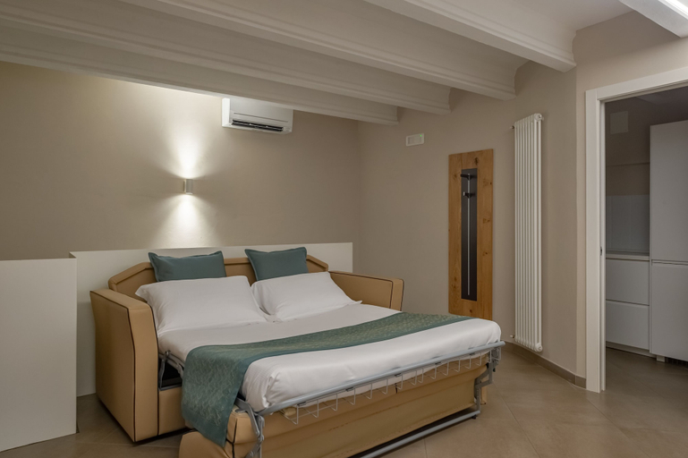 Bedroom 2, Bonacolsi Collection , Mantegna Hotels, Mantua