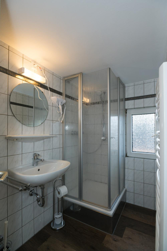 Bathroom 8