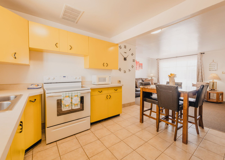 Others 5, Home Style Apartments - 1 & 3 BR Suites with Full Kitchen, Coconino