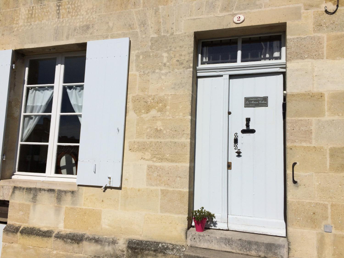 Others 3, La Maison Colline, Gironde