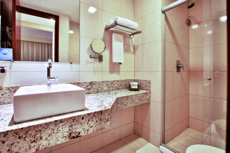 Bathroom 4, Quality Hotel & Suites Sao Salvador, Salvador