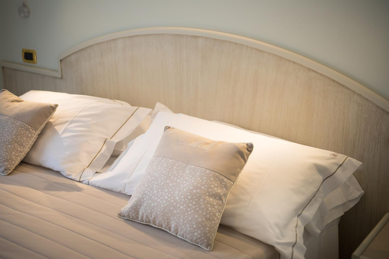 Bedroom 3, Hotel Gardenia Sorrento Ascend Hotel Collection , Napoli