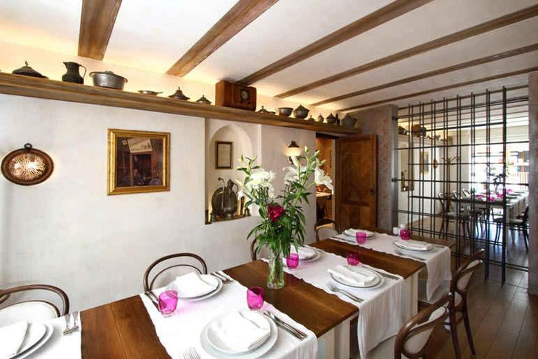 Food & Drinks 3, Rooms Kibe Mahala, Sarajevo
