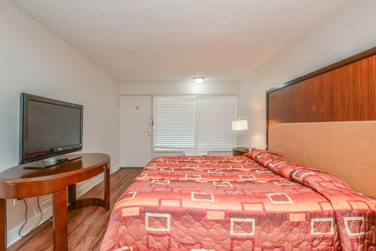 Others 5, Economy Hotel Macon, Bibb