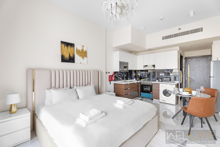 Room 3, WelHome - Cozy Studio Apt. with Private Balcony in Arjan, Dubai