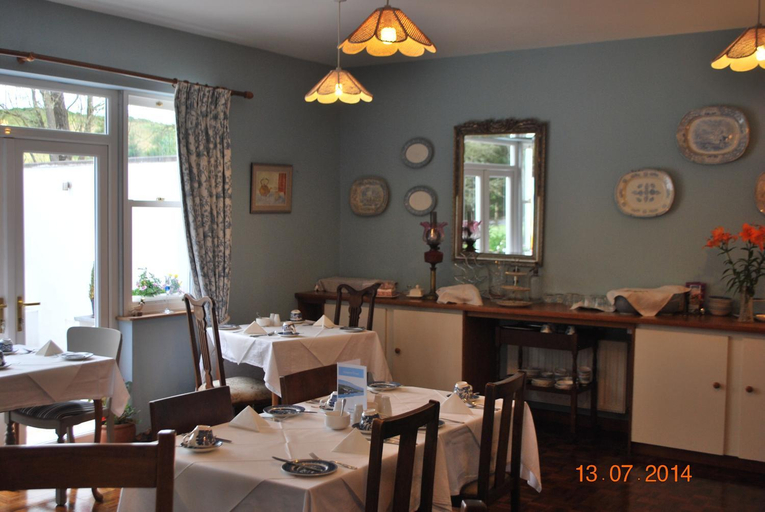 Food & Drinks 4, Seapoint House