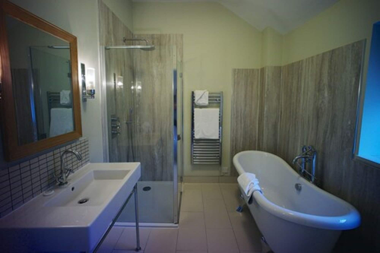 Bathroom 4, Widbrook Grange, Wiltshire