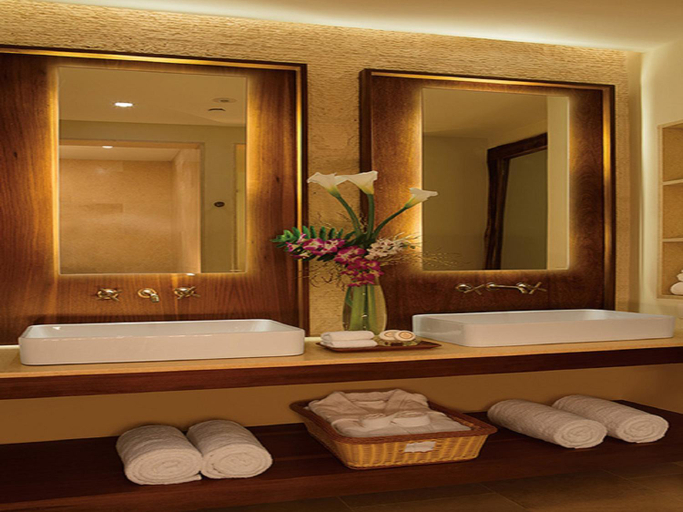 Bathroom 5, Secrets Cap Cana Resort & Spa - Adults Only - All Inclusive, Salvaleon de Higuey