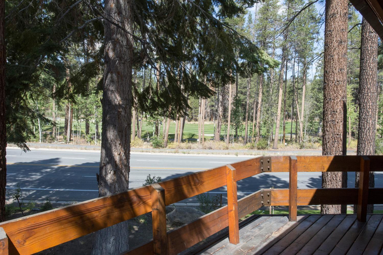 View 1, Mammoth Golf Properties By 101 Great Escapes, Mono