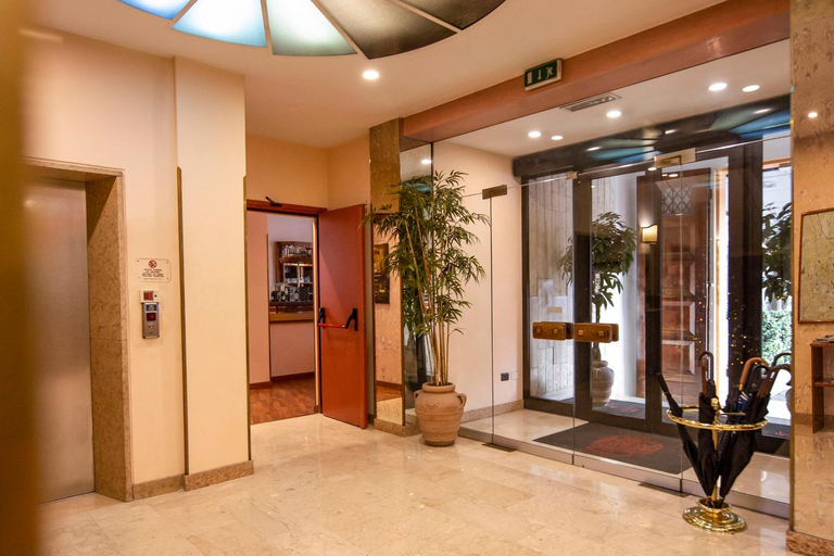 Public Area 2, Hotel Estense, Modena