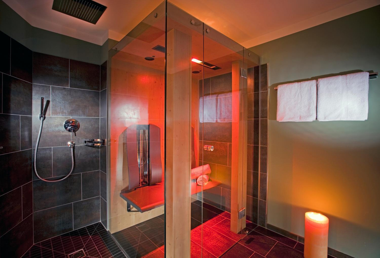 Sauna, Serfaus Mountain Lodge, Landeck