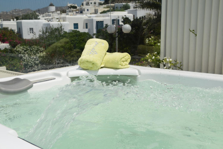 Sport & Beauty 2, Semeli Hotel Mykonos, South Aegean