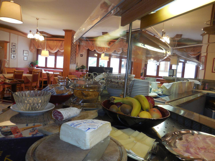 Food & Drinks, Pensione Genzianella, Vercelli
