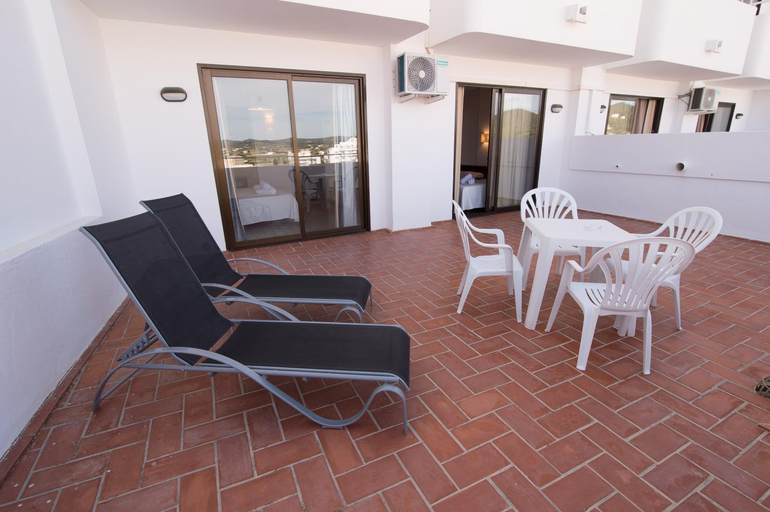 Others 5, Apartamentos Mestret, Baleares