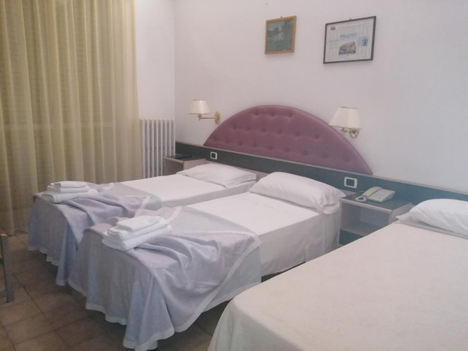 Bedroom 3, Villa Dei Romanzi, Teramo