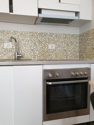Others 5, Villa 27 Residence, Tirana