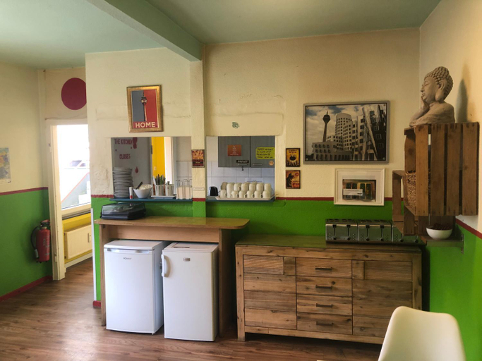 Others 4, Backpackers Dusseldorf - SELF CHECK-IN, Düsseldorf