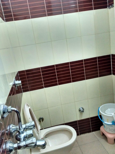 Bathroom 3, Sharma's B&B, Amritsar