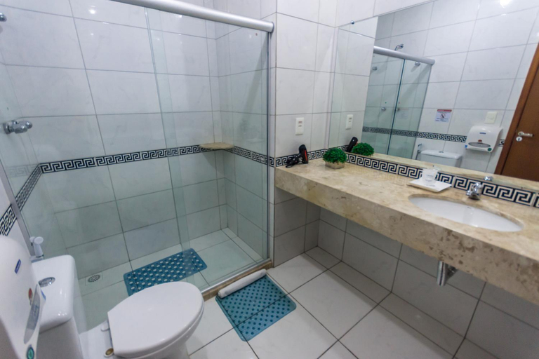 Bathroom 4, Cambuci Hotel, Camaçari