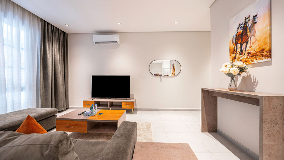 Others 5, Mabaat - Al Malqa - 528, Riyadh