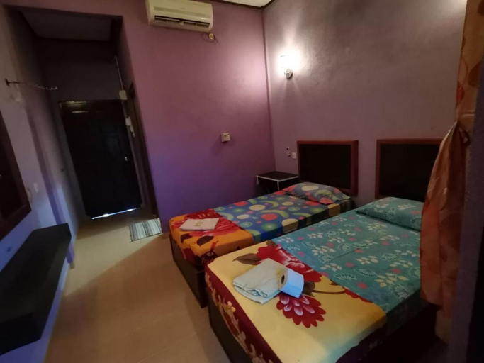 Bedroom 3, Matahari Long Beach, Besut