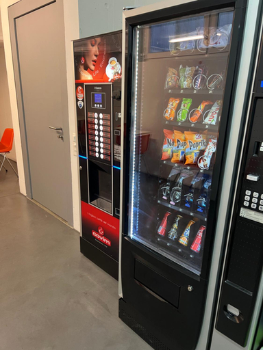 Food & Drinks 4, Chromotel self check-in, Lugano