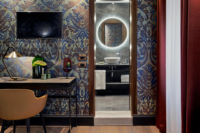 Bathroom 4, Hotel American-Dinesen, Venezia