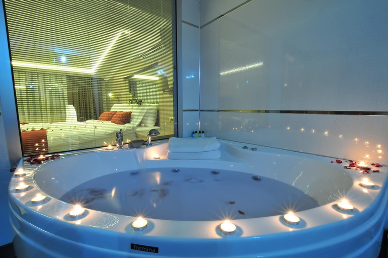 Bedroom 5, Ramada by Wyndham Usak, Merkez