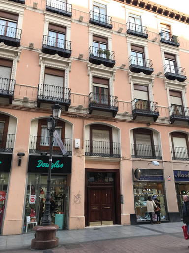 AZ El Balcon de Rey Alfonso I, Zaragoza