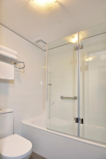 Bathroom 4, Eurotel Providencia, Santiago