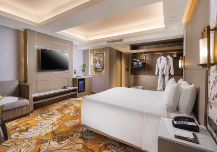 Bedroom 13