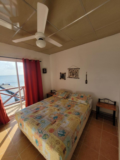 Bedroom, ScubaPortobelo, Portobelo
