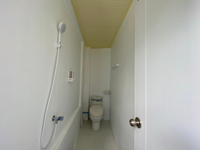 Bathroom, Blue Flow Hostel, Mueang Krabi