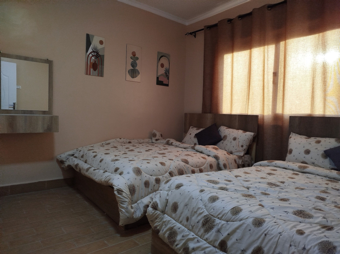 Moon Homes, 'Abdin