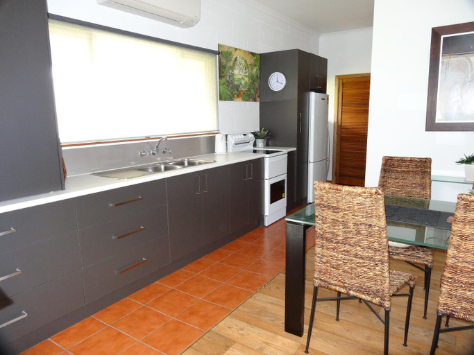 Others 4, Mapperley Bed and Breakfast, Tatiara