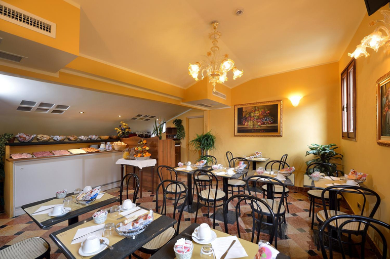 Food & Drinks 5, Hotel Città Di Milano, Venezia