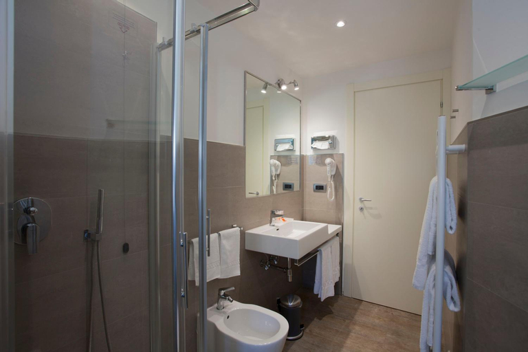 Bathroom 3