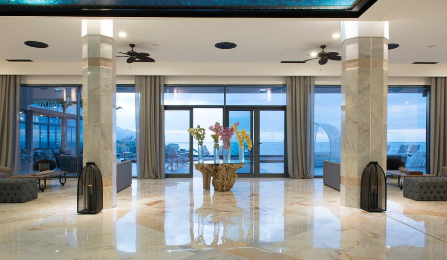 Public Area 4, Hotel Baia Azul, Funchal