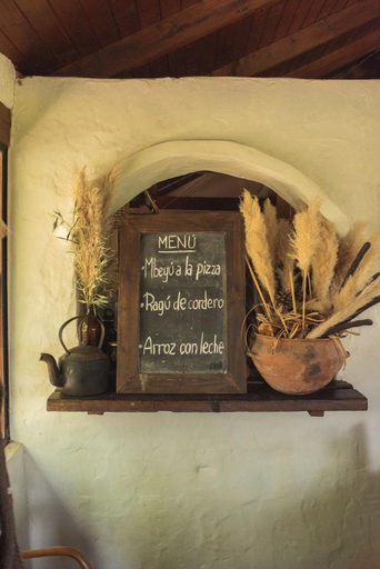 Others 5, Posada Uguay - Esteros del Ibera, Mercedes