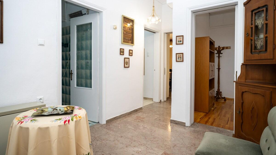Others 5, Theoni Central Apartment, Thessaly