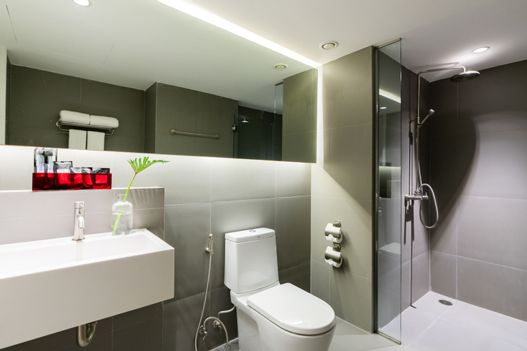 Bathroom 2