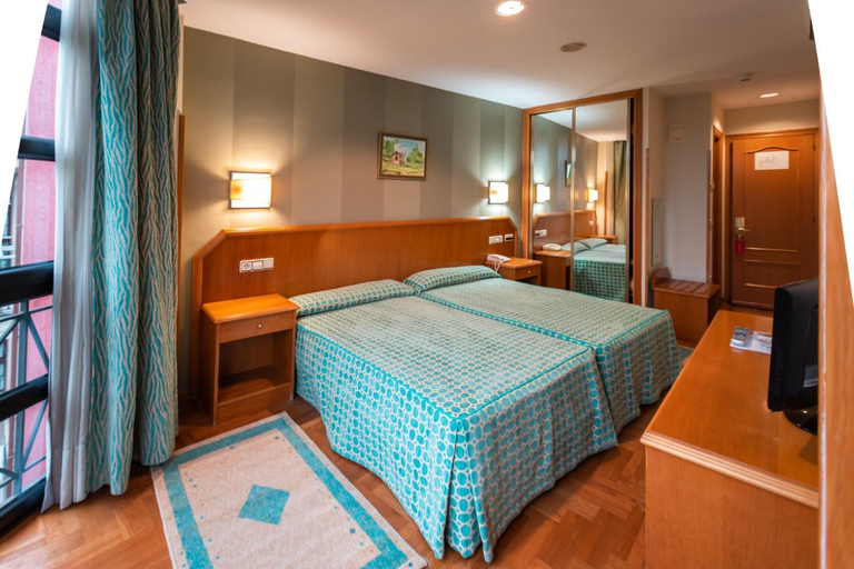Bedroom 3, Astures, Asturias