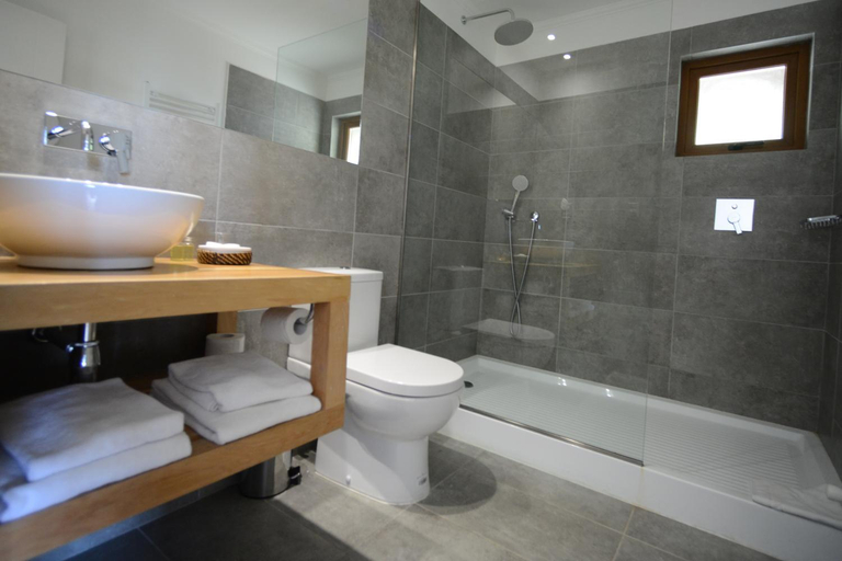 Bathroom, Hotel Patagonia B&B, Magallanes
