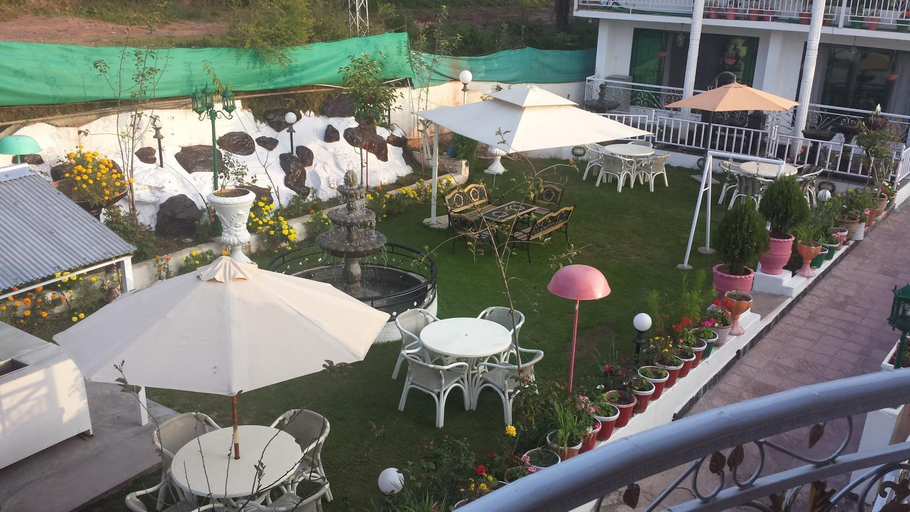Facilities 2, European Complex, Rawalpindi