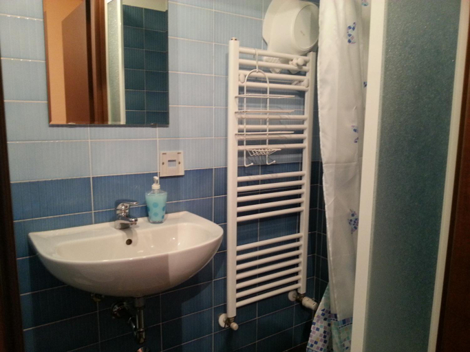 Bathroom 2, Affittacamere Andronaco, Milano