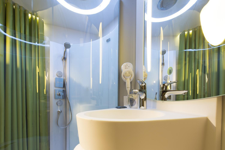 Bathroom 4, Nomad Paris Roissy CDG, Seine-et-Marne